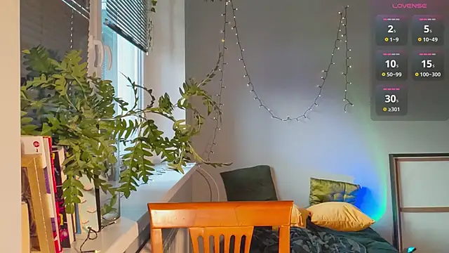 Snapshot of monlight__dana chatting on 01.05.25 monlight  dana online show from 01.05.25