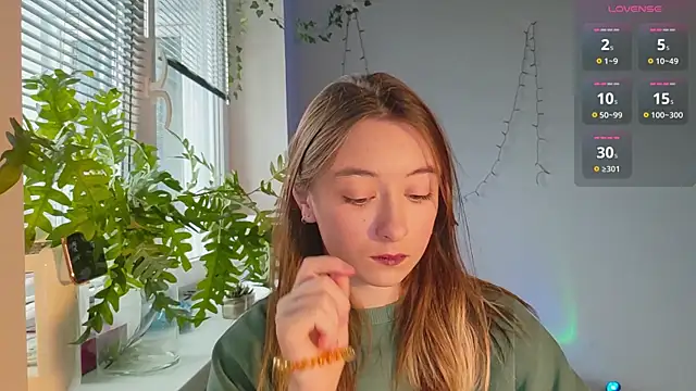 Snapshot of monlight__dana chatting on 02.02.25 monlight  dana online show from 02.02.25