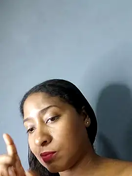 Snapshot of Berry_Bans chatting on 07.18.26 Berry Bans online show from 07.18.26