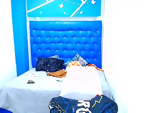 Snapshot of Mady_Kolemam chatting on 03.15.25 Mady Kolemam online show from 03.15.25