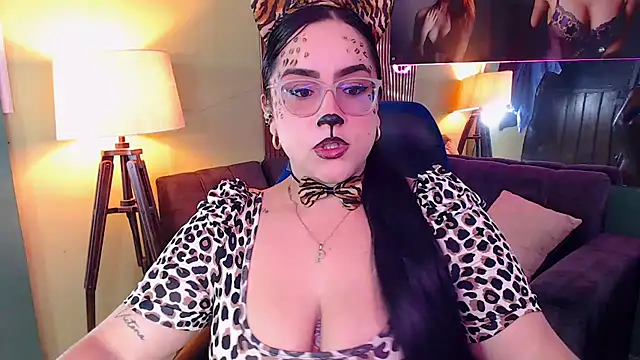 Sofiia davis23 online show from 10.31.25