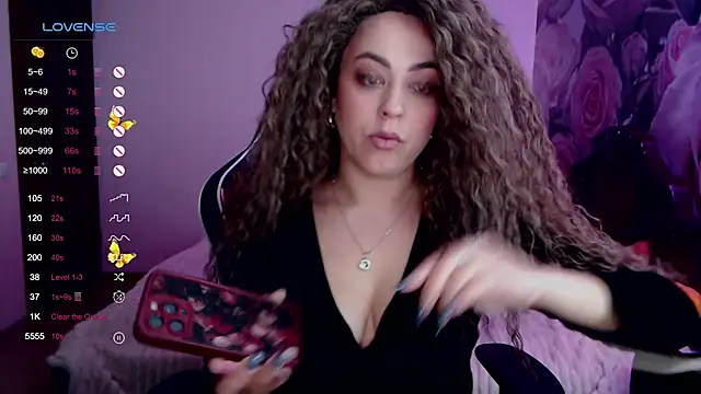  Just a queen 3 online show from 12.04.24