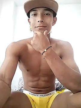 Demiansteven2 online show from 02.21.25