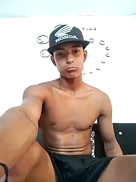 Demiansteven2 online show from 11.24.25