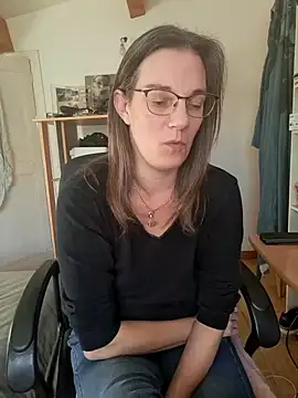 SpiceLea online show from 12.28.24