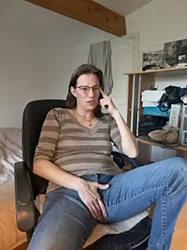 SpiceLea online show from 02.13.25