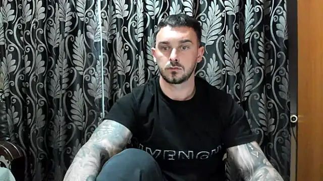 Snapshot of Jonmusclemaster chatting on 04.29.26 Jonmusclemaster online show from 04.29.26