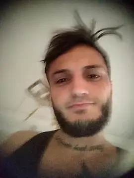 Snapshot of GrooD96 chatting on 12.18.25 GrooD96 online show from 12.18.25