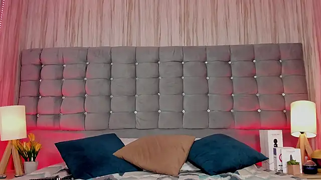 Poacahontasfg online show from 09.19.25