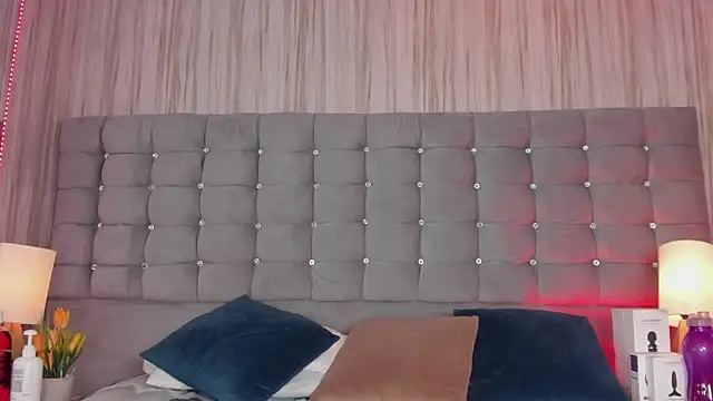 Poacahontasfg online show from 10.14.25