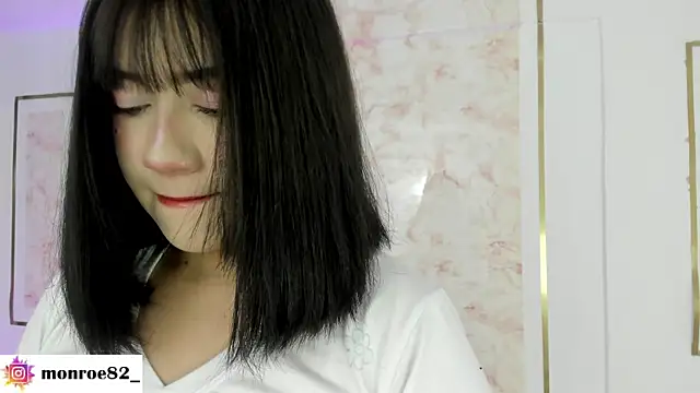 Snapshot of GENNESIS_LOVE chatting on 05.30.26 GENNESIS LOVE online show from 05.30.26