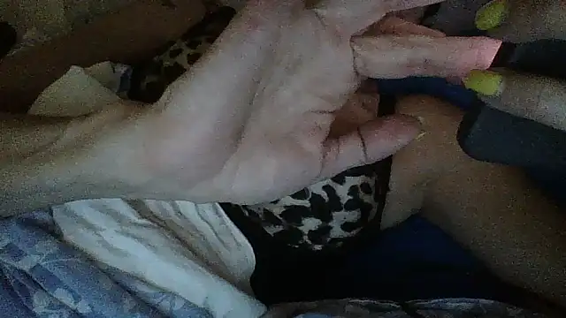 MarikaMilff online show from 10.29.25