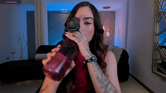 MarianneLane online show from 10.08.25