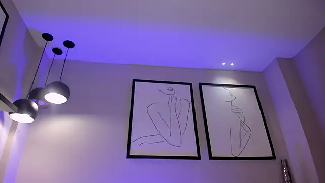 DonnaStonne online show from 12.21.24