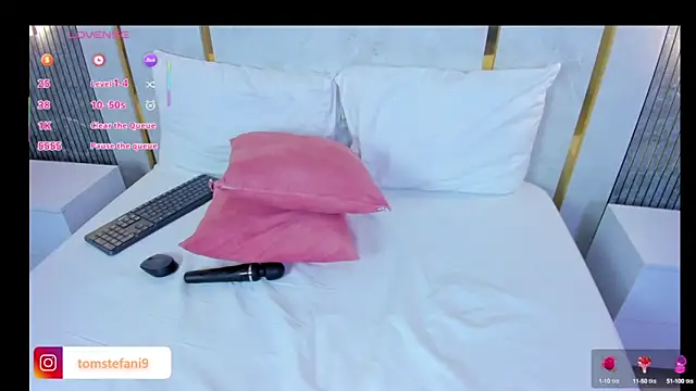 amor smith  online show from 09.20.25