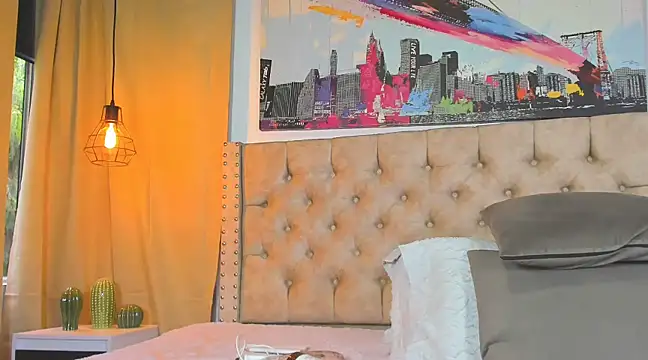 Anya Texas online show from 02.28.25