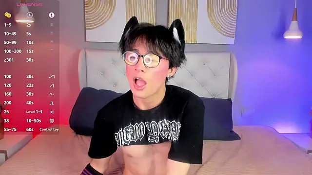 cherryy boy online show from 04.13.26