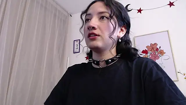 Snapshot of Tanya_WorldBondage chatting on 01.26.25 Tanya WorldBondage online show from 01.26.25