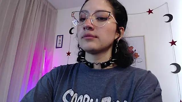 Snapshot of Tanya_WorldBondage chatting on 02.14.25 Tanya WorldBondage online show from 02.14.25