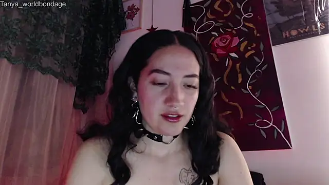 Snapshot of Tanya_WorldBondage chatting on 09.20.25 Tanya WorldBondage online show from 09.20.25