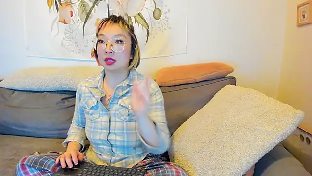 luxgray online show from 01.12.25