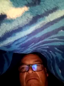 Snapshot of Anuviss_lxx chatting on 10.27.25 Anuviss lxx online show from 10.27.25