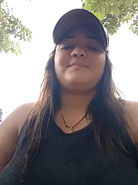 Liancy online show from 12.04.24