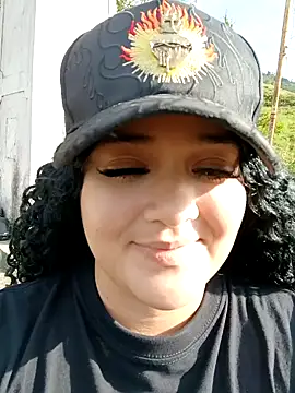 Liancy online show from 12.21.24