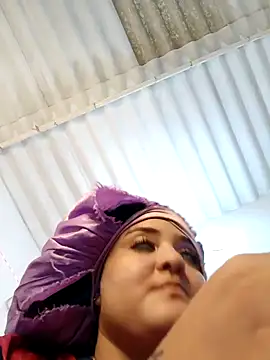 Liancy online show from 12.24.24