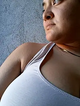 Liancy online show from 09.21.25