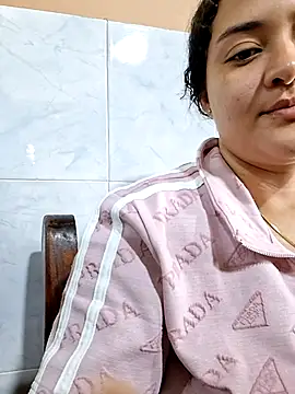 Liancy online show from 09.22.25