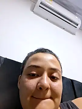 Liancy online show from 10.29.25