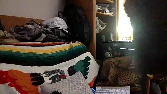 Snapshot of tongueispowerr6d9 chatting on 02.05.25 tongueispowerr6d9 online show from 02.05.25