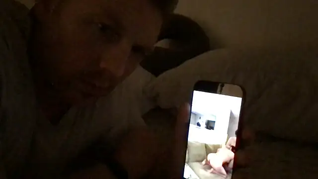 Snapshot of Rock_Pierce chatting on 03.31.26 Rock Pierce online show from 03.31.26