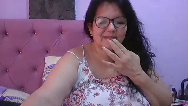 Snapshot of kassandra02 chatting on 07.06.26 kassandra02 online show from 07.06.26