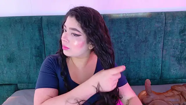 AgathaLynx online show from 04.14.26