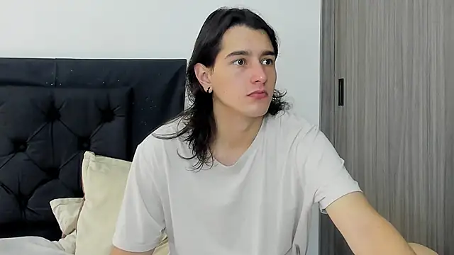 Snapshot of alex_connorr chatting on 01.26.25 alex connorr online show from 01.26.25