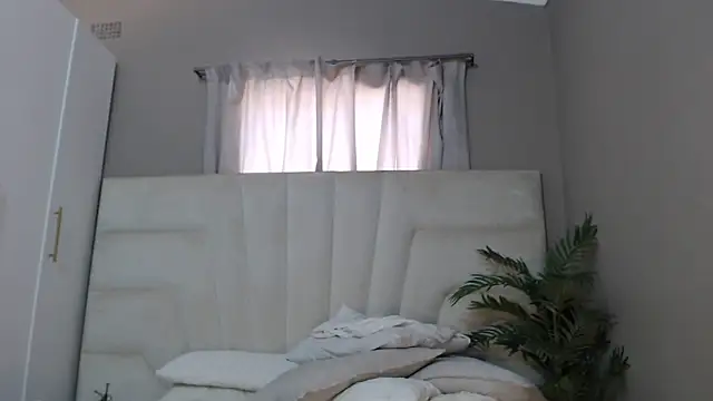 naughtyblackdolie online show from 02.07.25