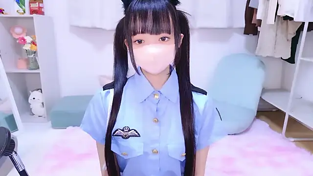 Snapshot of 86_haru chatting on 11.24.25 86 haru online show from 11.24.25