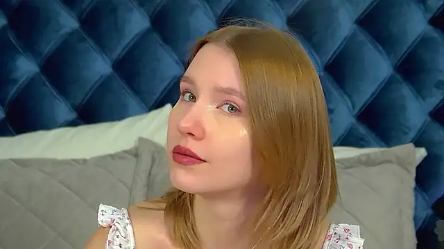 LiliLinn online show from 02.07.26