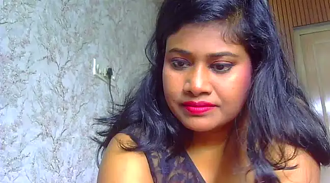 Snapshot of sexy_roma chatting on 03.09.25 sexy roma online show from 03.09.25