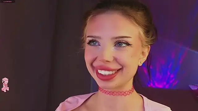 Jessie Johns online show from 04.11.26