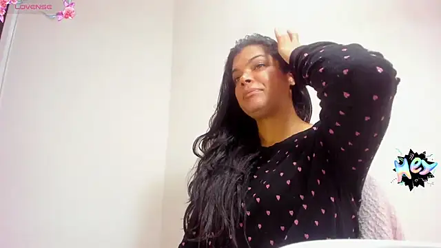 Snapshot of Sweetdreamses_ chatting on 02.21.25 Sweetdreamses  online show from 02.21.25