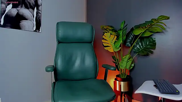 noah crux online show from 03.29.26