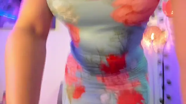 Snapshot of Camille_rose_ chatting on 01.16.25 Camille rose online show from 01.16.25