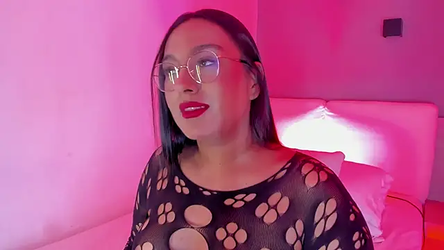 ellamontoya online show from 09.14.25