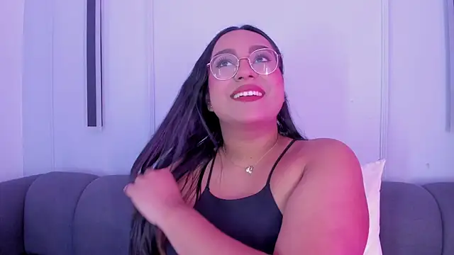 ellamontoya online show from 11.21.25