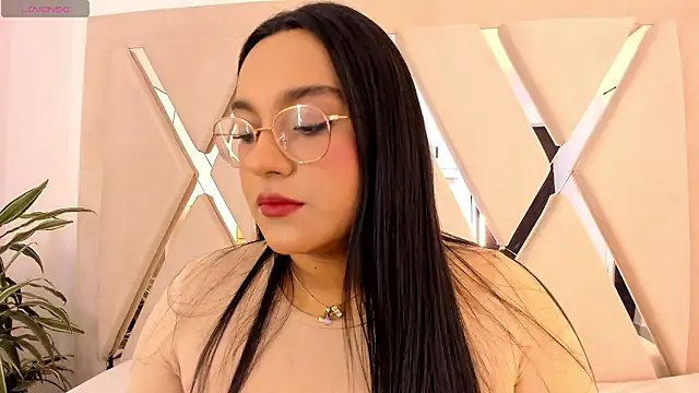 Snapshot of ellamontoya chatting on 02.07.26 ellamontoya online show from 02.07.26