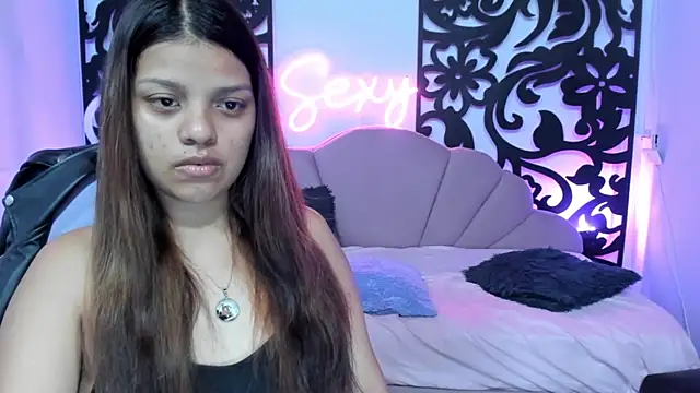 Snapshot of your_little_naughty1 chatting on 01.10.25 your little naughty1 online show from 01.10.25