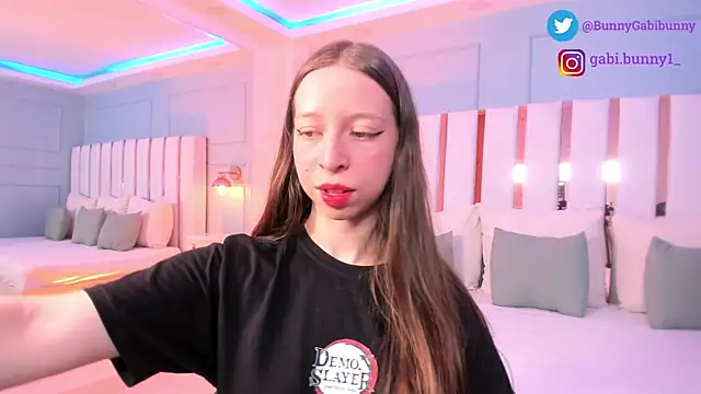 gabi bunny online show from 09.29.25